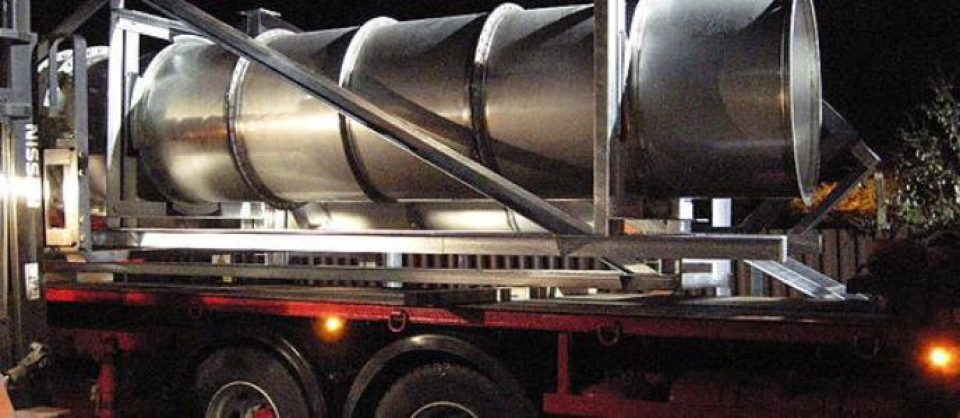 Guy's & St. Thomas' Stainless Steel Stack